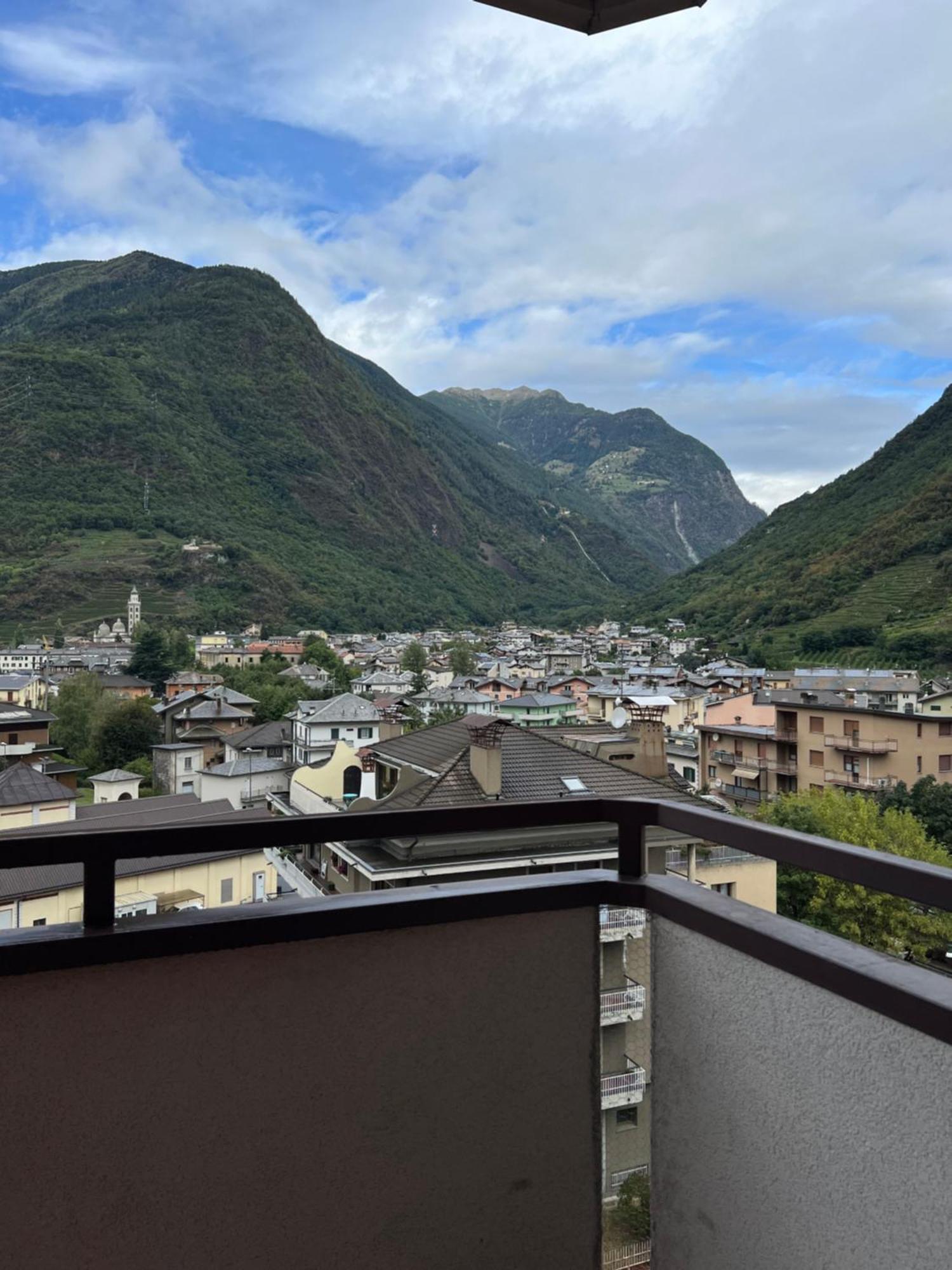 Ferienwohnung Bernina View Tirano Exterior foto